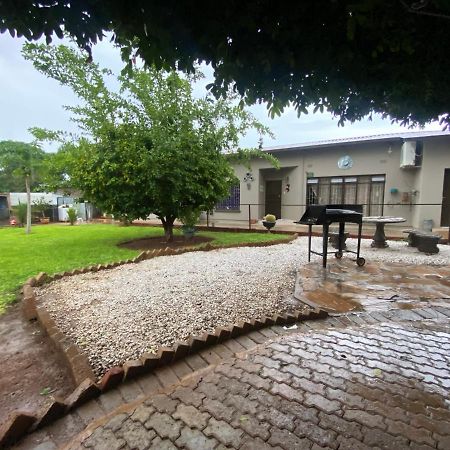 El-Kole Bed And Breakfast Tsumeb Luaran gambar